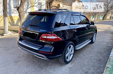 Внедорожник / Кроссовер Mercedes-Benz M-Class 2013 в Белгороде-Днестровском