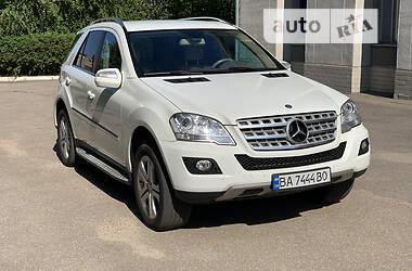 Позашляховик / Кросовер Mercedes-Benz M-Class 2009 в Кропивницькому