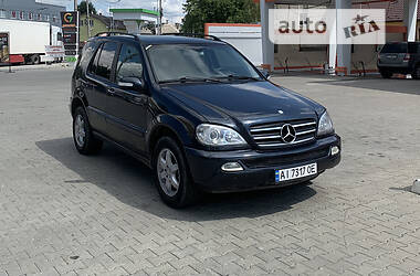 Позашляховик / Кросовер Mercedes-Benz M-Class 2001 в Чернівцях