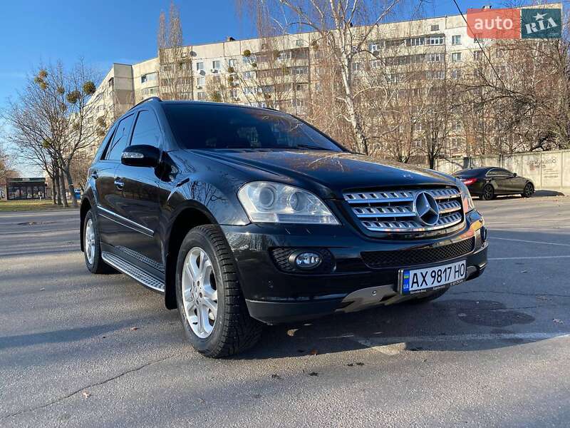 Позашляховик / Кросовер Mercedes-Benz M-Class 2006 в Харкові