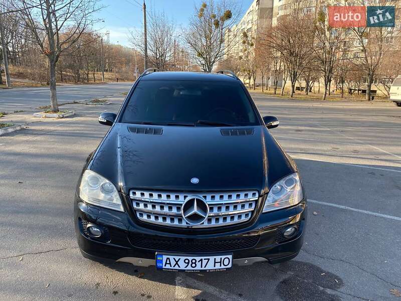 Позашляховик / Кросовер Mercedes-Benz M-Class 2006 в Харкові