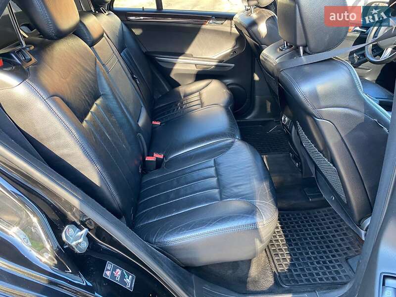 Позашляховик / Кросовер Mercedes-Benz M-Class 2006 в Харкові