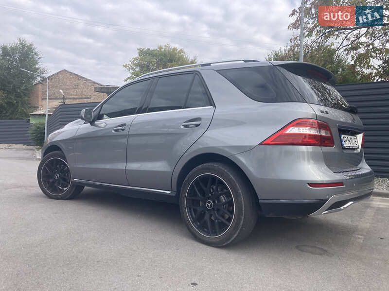 Внедорожник / Кроссовер Mercedes-Benz M-Class 2013 в Запорожье фото 13 Внедорожник / Кроссовер Mercedes-Benz M-Class 2013 в Запорожье