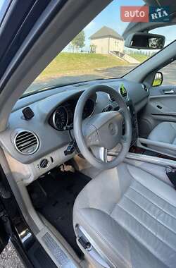 Внедорожник / Кроссовер Mercedes-Benz M-Class 2005 в Заставной