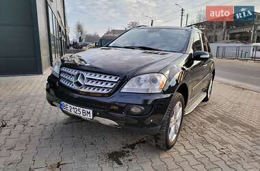 Внедорожник / Кроссовер Mercedes-Benz M-Class 2008 в Черновцах