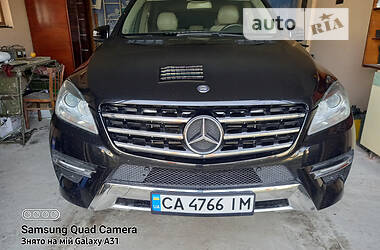 Позашляховик / Кросовер Mercedes-Benz M-Class 2011 в Умані