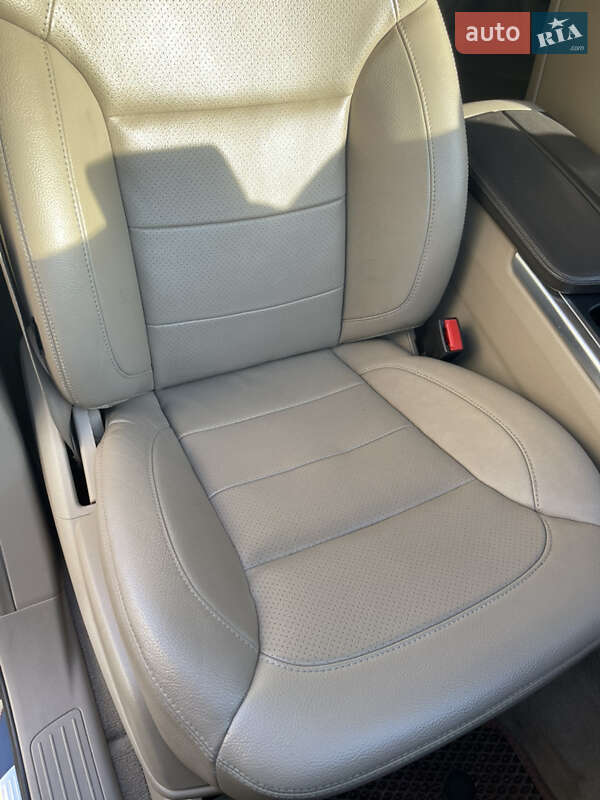 Внедорожник / Кроссовер Mercedes-Benz M-Class 2012 в Хмельнике