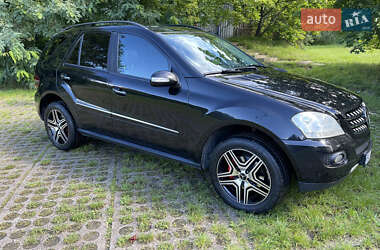 Внедорожник / Кроссовер Mercedes-Benz M-Class 2008 в 
