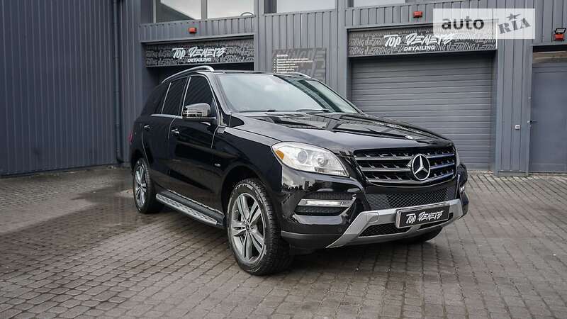 Внедорожник / Кроссовер Mercedes-Benz M-Class 2012 в Львове