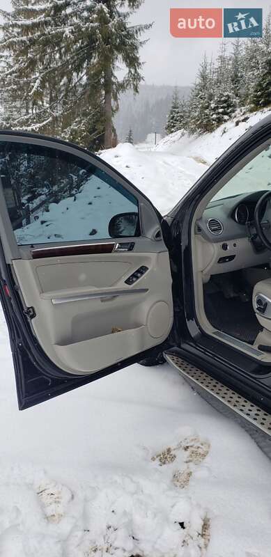 Внедорожник / Кроссовер Mercedes-Benz M-Class 2006 в Буковеле