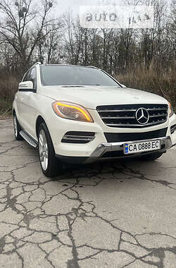 Внедорожник / Кроссовер Mercedes-Benz M-Class 2013 в 