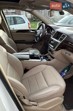 Внедорожник / Кроссовер Mercedes-Benz M-Class 2014 в 