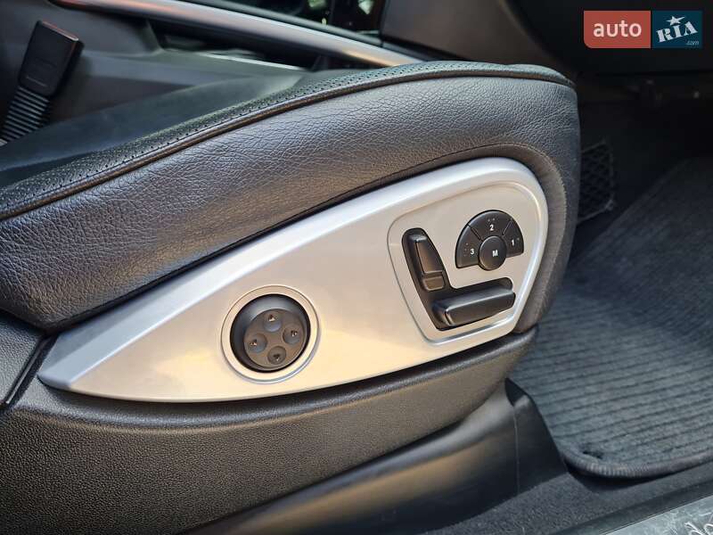 Внедорожник / Кроссовер Mercedes-Benz M-Class 2011 в Боярке