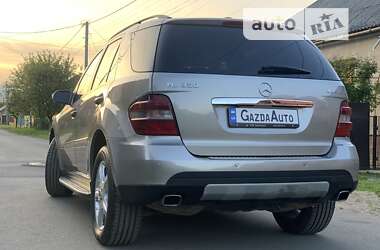 Позашляховик / Кросовер Mercedes-Benz M-Class 2008 в 