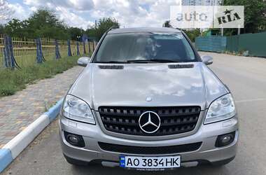 Внедорожник / Кроссовер Mercedes-Benz M-Class 2007 в Южном