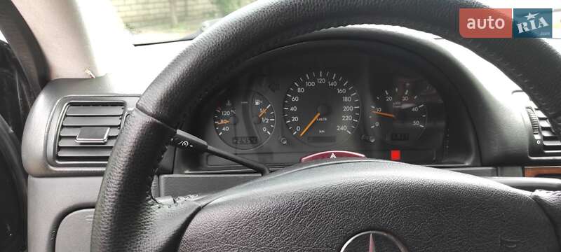 Внедорожник / Кроссовер Mercedes-Benz M-Class 2004 в Харькове