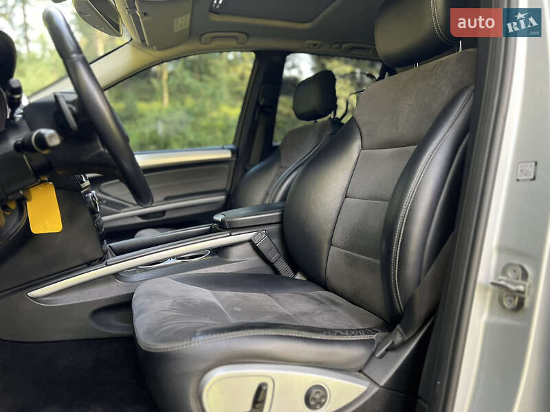 Внедорожник / Кроссовер Mercedes-Benz M-Class 2010 в Межгорье