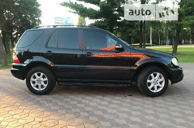Внедорожник / Кроссовер Mercedes-Benz M-Class 2003 в 