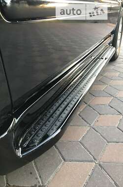 Внедорожник / Кроссовер Mercedes-Benz M-Class 2003 в 