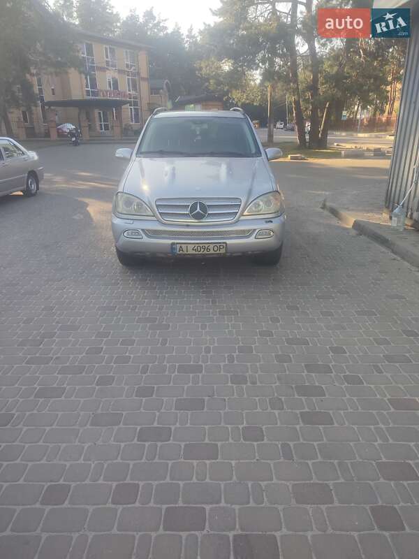 Внедорожник / Кроссовер Mercedes-Benz M-Class 2004 в Броварах