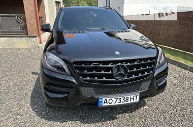 Внедорожник / Кроссовер Mercedes-Benz M-Class 2013 в 