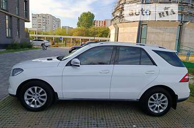 Внедорожник / Кроссовер Mercedes-Benz M-Class 2013 в 