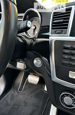 Позашляховик / Кросовер Mercedes-Benz M-Class 2015 в 