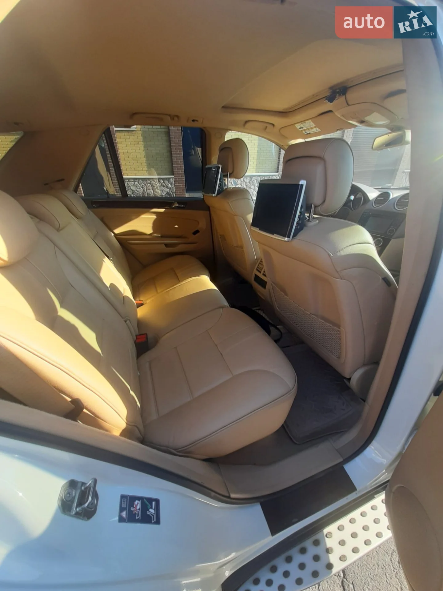 2010 Mercedes-Benz M-klasse - мініатюра 17