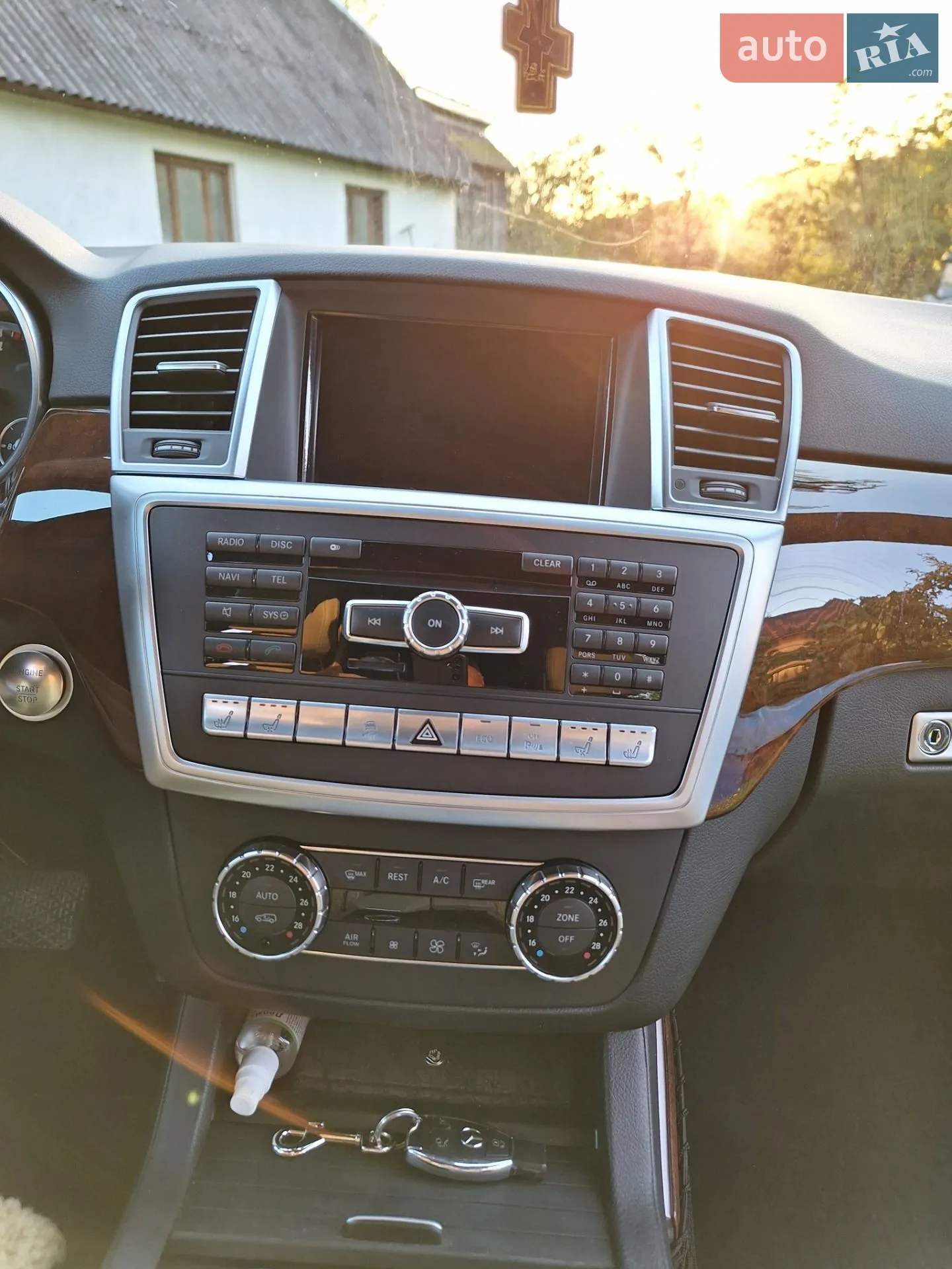 2012 Mercedes-Benz M-klasse - мініатюра 7