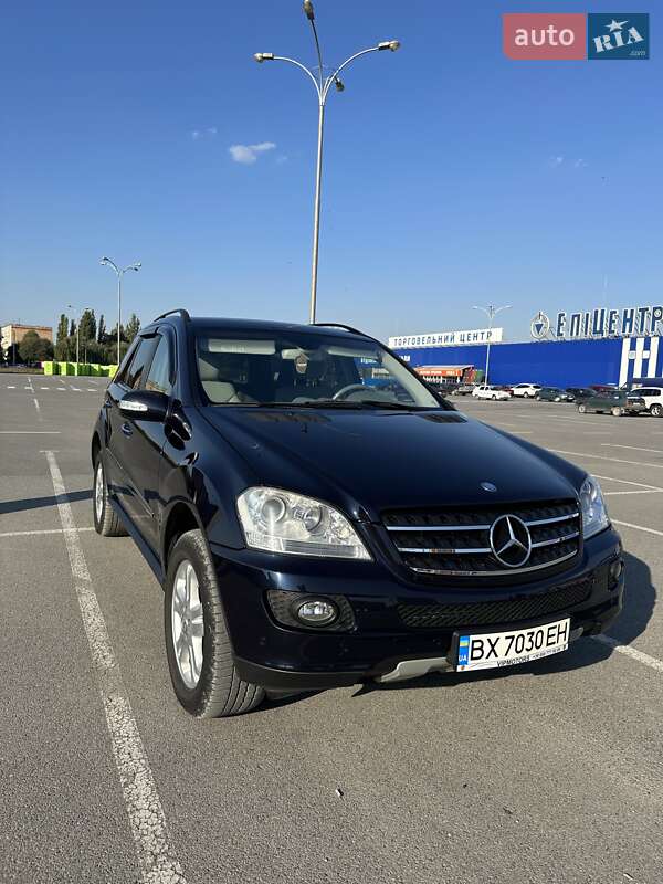 Внедорожник / Кроссовер Mercedes-Benz M-Class 2007 в Каменец-Подольском