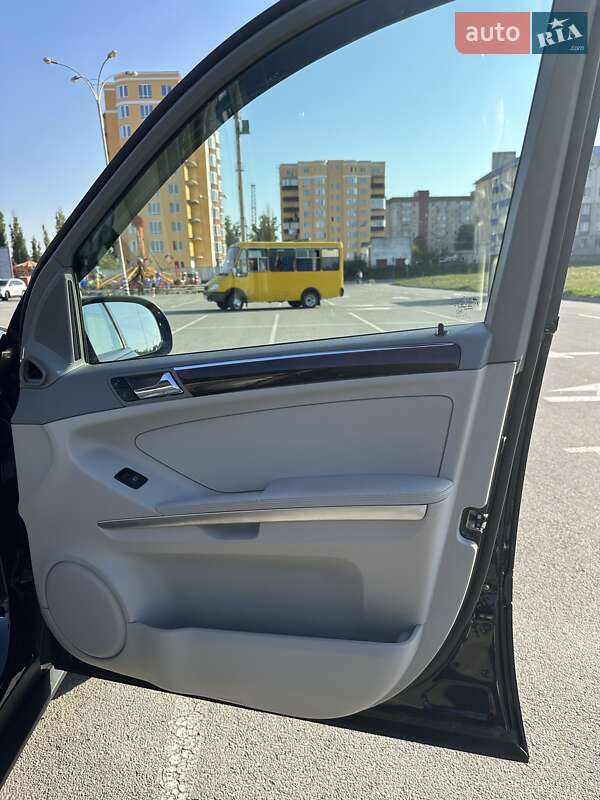 Внедорожник / Кроссовер Mercedes-Benz M-Class 2007 в Каменец-Подольском