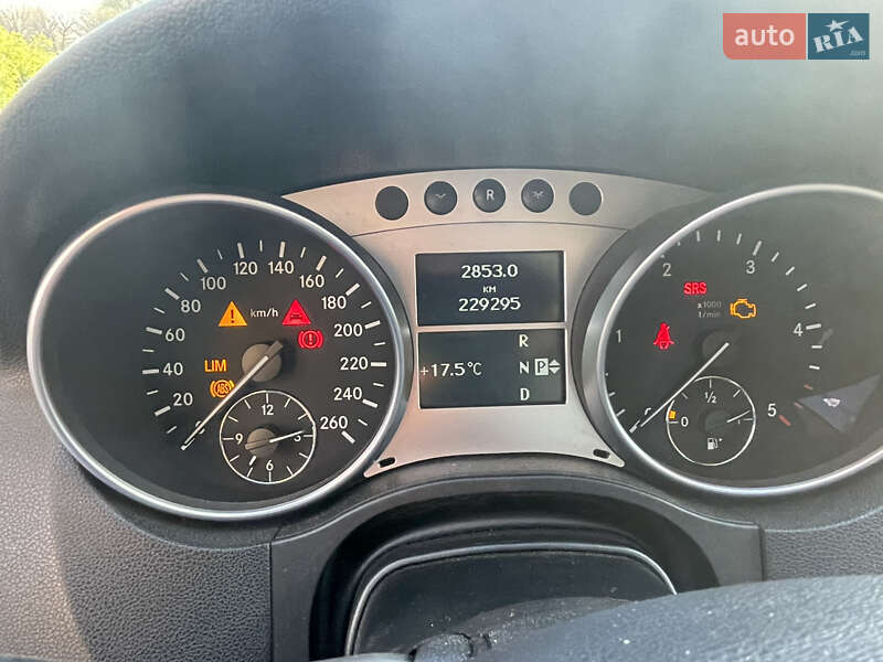 Внедорожник / Кроссовер Mercedes-Benz M-Class 2008 в Днепре