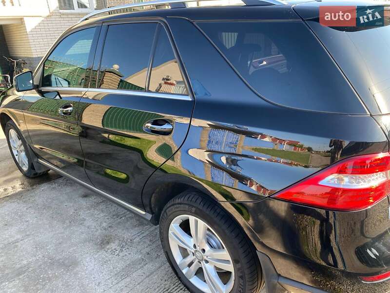 Внедорожник / Кроссовер Mercedes-Benz M-Class 2012 в Нежине