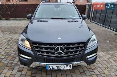 Внедорожник / Кроссовер Mercedes-Benz M-Class 2011 в Черновцах