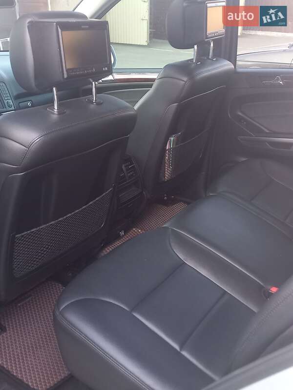 Внедорожник / Кроссовер Mercedes-Benz M-Class 2009 в Ахтырке