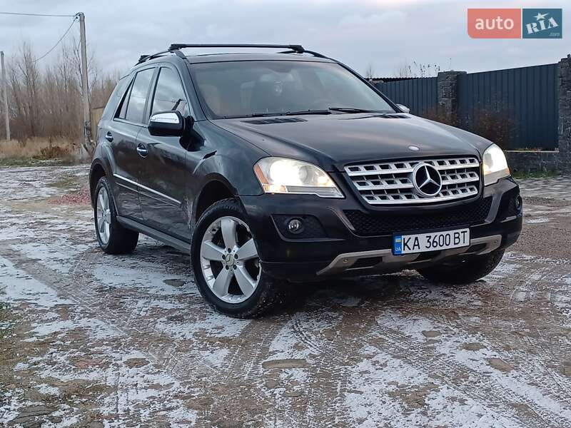 Внедорожник / Кроссовер Mercedes-Benz M-Class 2008 в 