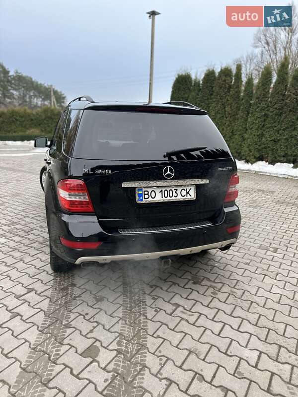 Внедорожник / Кроссовер Mercedes-Benz M-Class 2011 в Тернополе