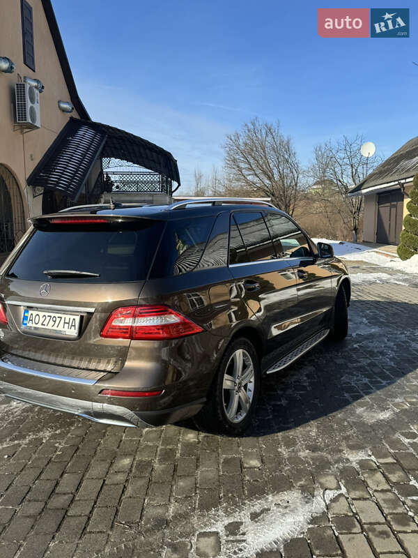 Внедорожник / Кроссовер Mercedes-Benz M-Class 2015 в Тячеве