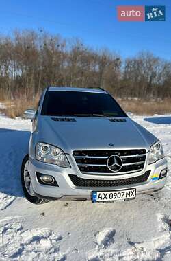 Внедорожник / Кроссовер Mercedes-Benz M-Class 2010 в Харькове