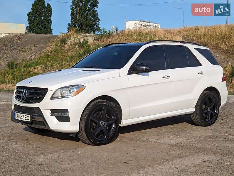 Внедорожник / Кроссовер Mercedes-Benz M-Class 2014 в Киеве