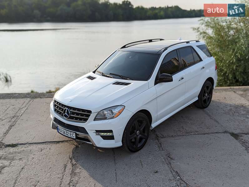 Внедорожник / Кроссовер Mercedes-Benz M-Class 2014 в Киеве