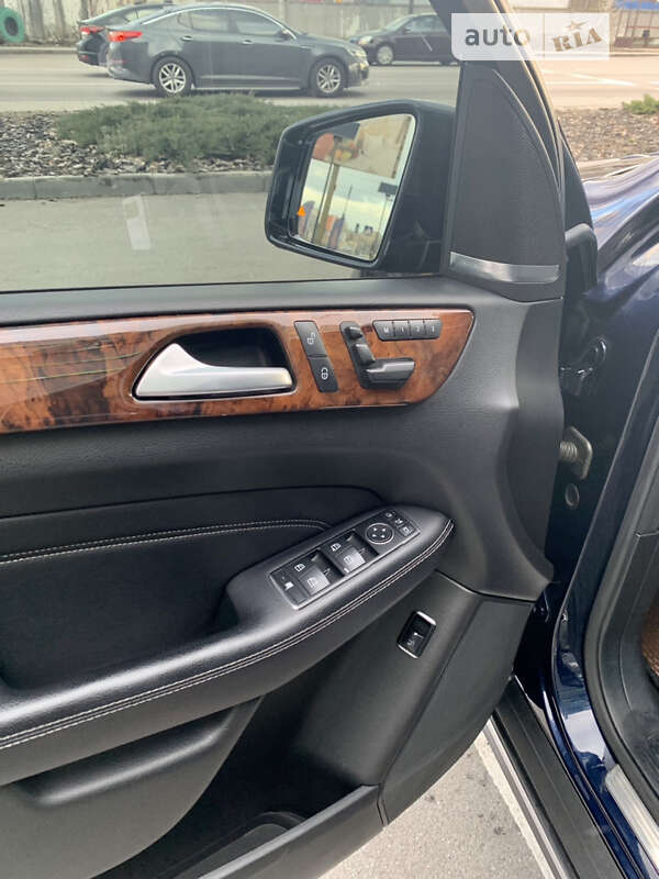 Внедорожник / Кроссовер Mercedes-Benz M-Class 2013 в Киеве фото 9 Внедорожник / Кроссовер Mercedes-Benz M-Class 2013 в Киеве