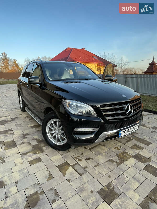 Внедорожник / Кроссовер Mercedes-Benz M-Class 2013 в Сторожинце