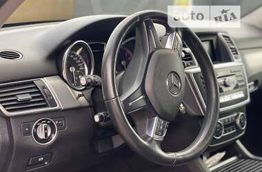 Позашляховик / Кросовер Mercedes-Benz M-Class 2014 в Бучачі