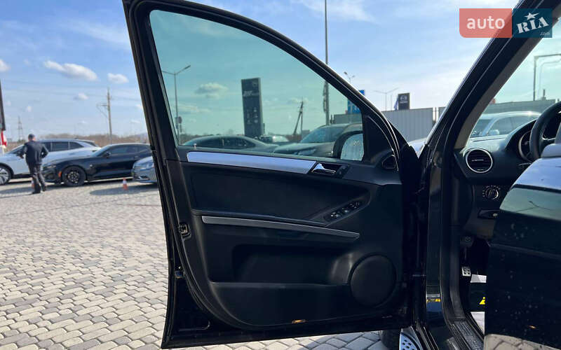 Внедорожник / Кроссовер Mercedes-Benz M-Class 2007 в Мукачево
