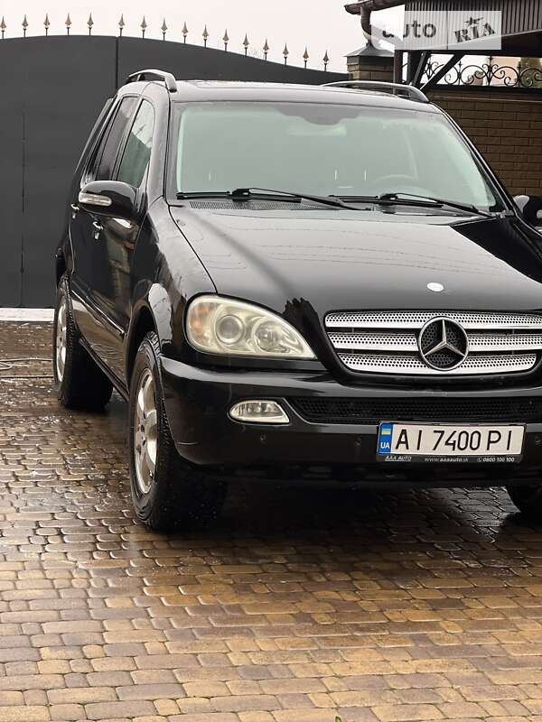 Mercedes-Benz M-Class 2003