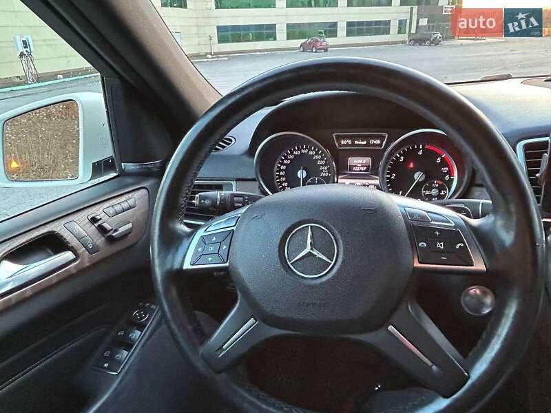 Внедорожник / Кроссовер Mercedes-Benz M-Class 2013 в Павлограде