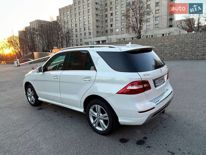Внедорожник / Кроссовер Mercedes-Benz M-Class 2013 в Павлограде
