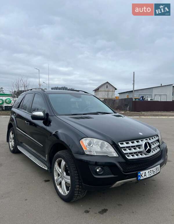 Mercedes-Benz M-Class 2008