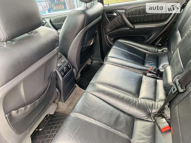 Внедорожник / Кроссовер Mercedes-Benz M-Class 2004 в Ильинцах